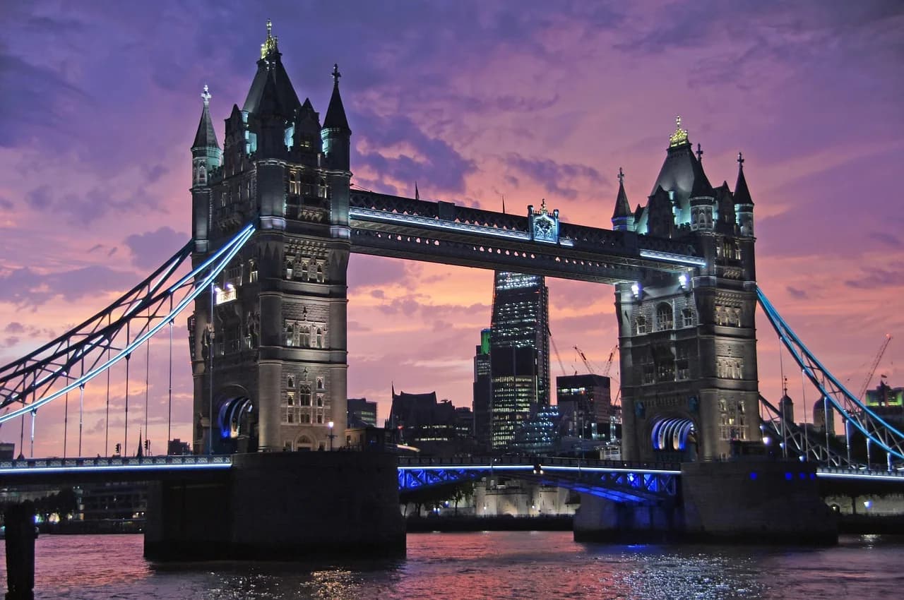 tower bridge, bridge, sunset, desktop backgrounds, 4k wallpaper, architecture, nature background, structure, mac wallpaper, lights, free background, monument, buildings, 4k wallpaper 1920x1080, illumi