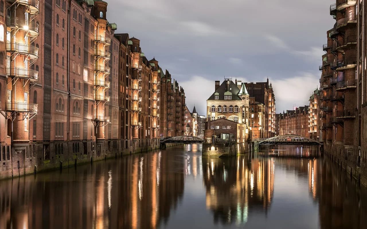 architecture, hanseatic city, cityscape, bridge, port, channel, city, downtown, germany, building, warehouse, historical, landmark, tourism, dusk, speicherstadt, hamburg, brick, flow, facade, fleet, e