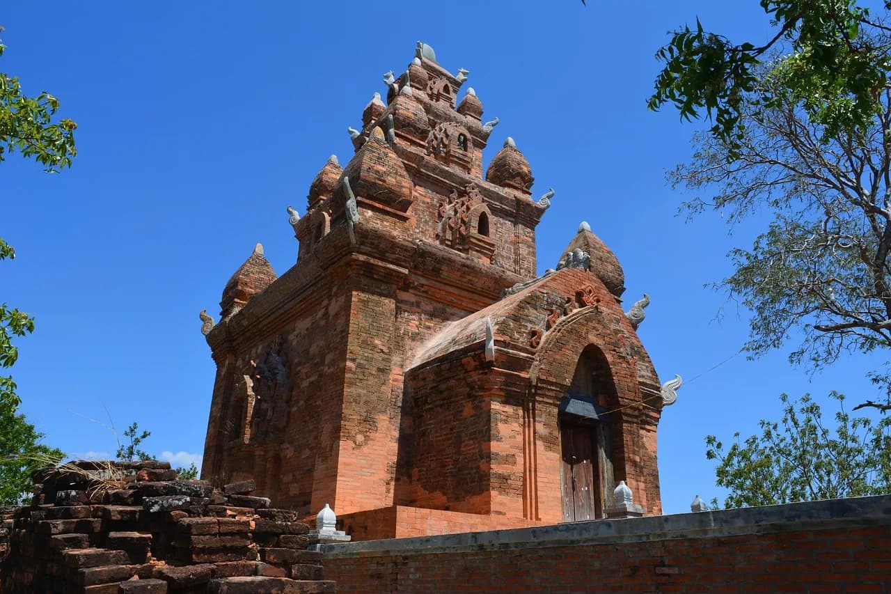 architecture, travel, ancient, old, religion, vietnam, cham, landmark, heritage, tower